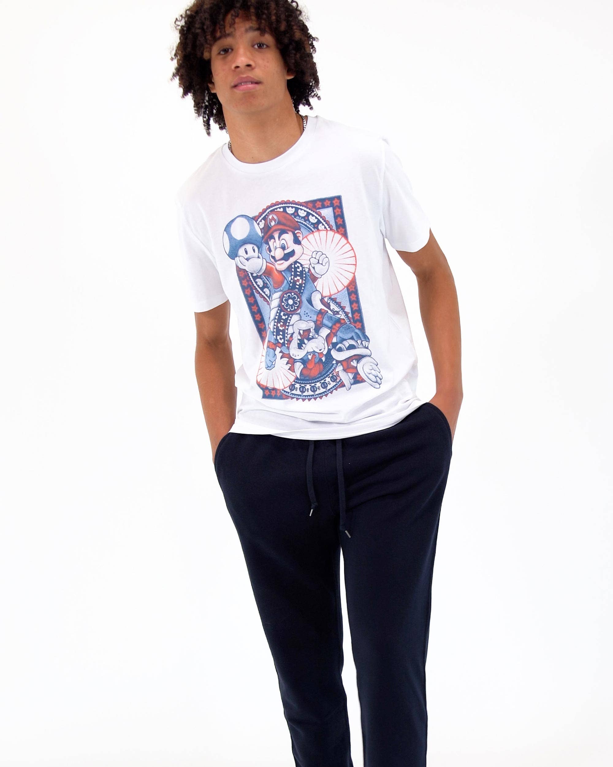 T-shirt Mario Bowser con tatuaggi in stile videogame